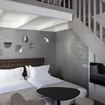 Hotell Madeleine Haussmann 3*
