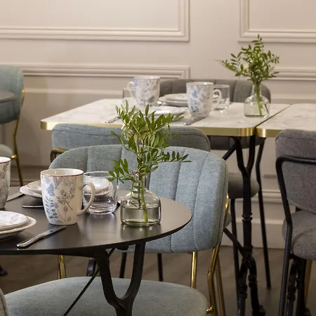 Madeleine Haussmann Hotel París