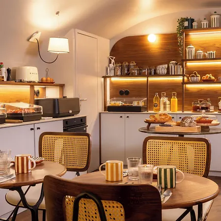 Madeleine Haussmann Hotel Paris