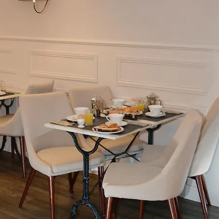 Madeleine Haussmann Hotel
