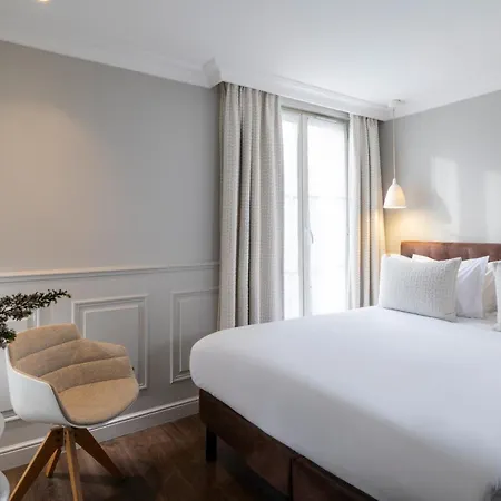 Hotell Madeleine Haussmann 3*